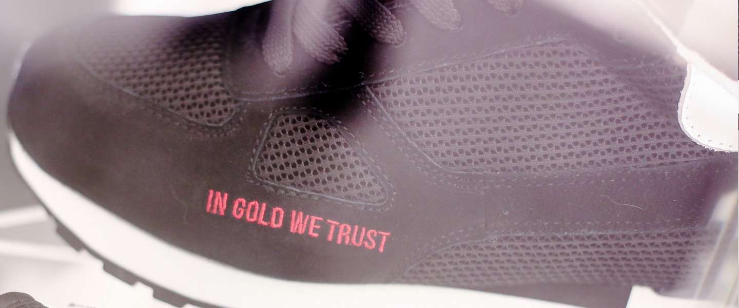 In Gold We Trust lanceert sneaker