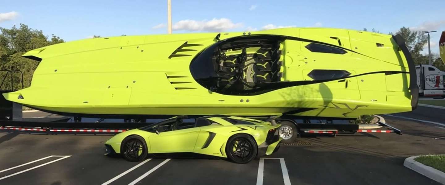 Lamborghini/boot combo te koop, zo goed als nieuw: $2,2 miljoen