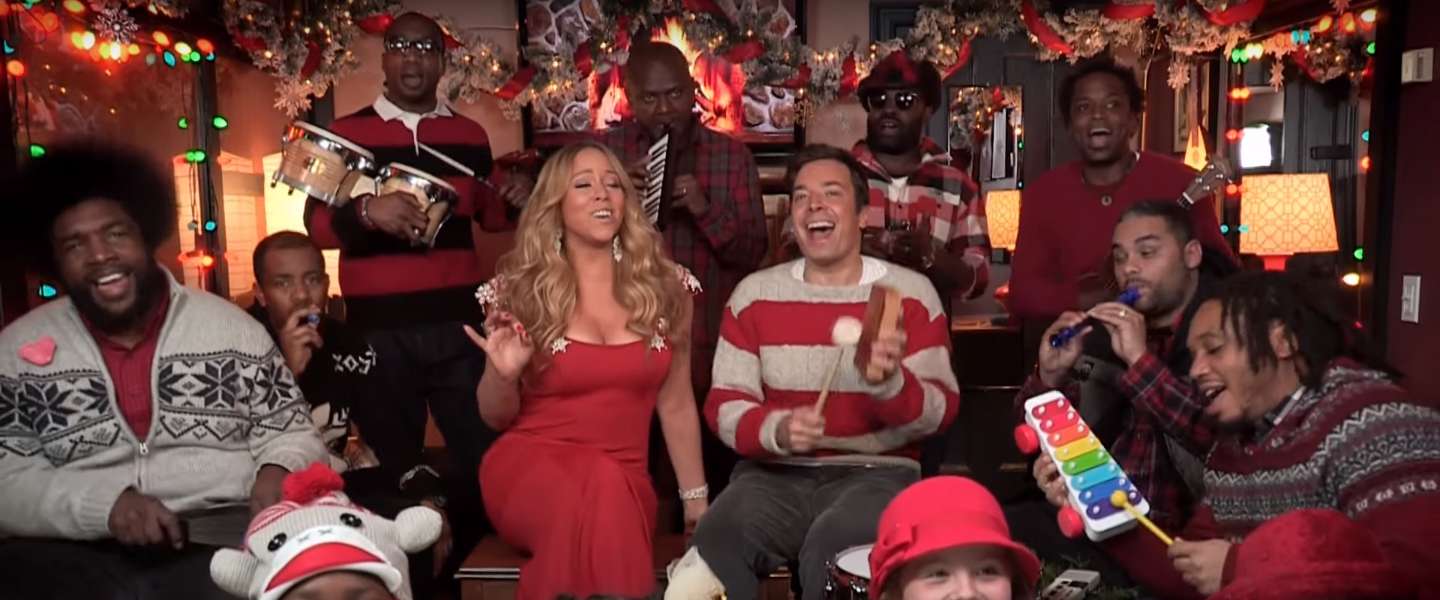 Dit blijft het allerleukste kerstfilmpje ooit: Jimmy Fallon en sexy Mariah Carey