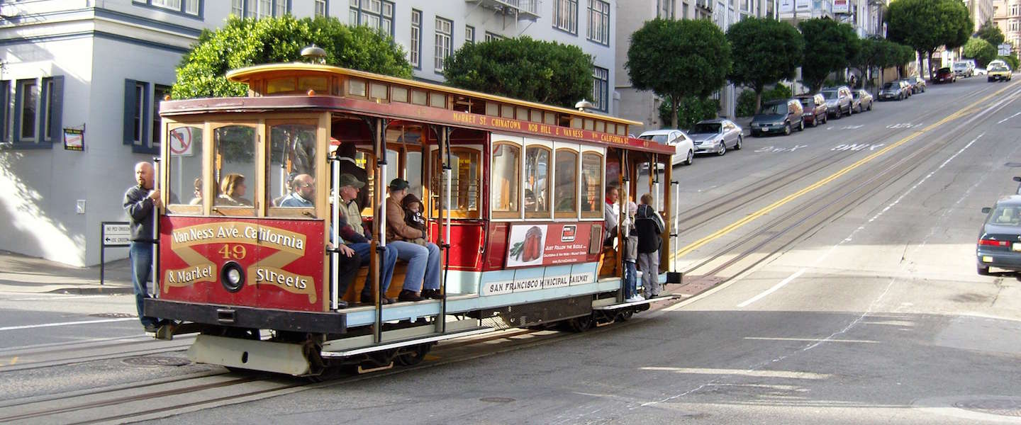 Video: zo steil zijn de straten in San Francisco