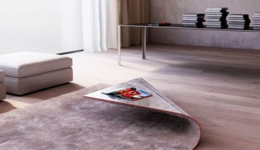 Bijzondere combinatie tussen tapijt en tafel