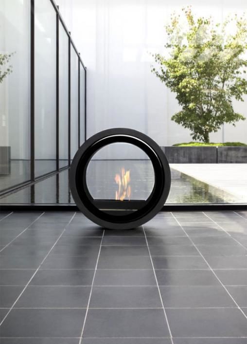 commoto_rolling_fireplace