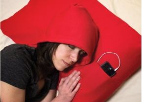 Goodnight gadgets: Hoodie Pillow