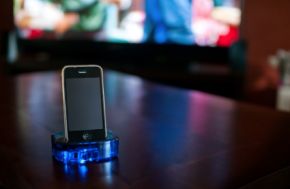 iPhone als Universele afstandsbediening met RedEye