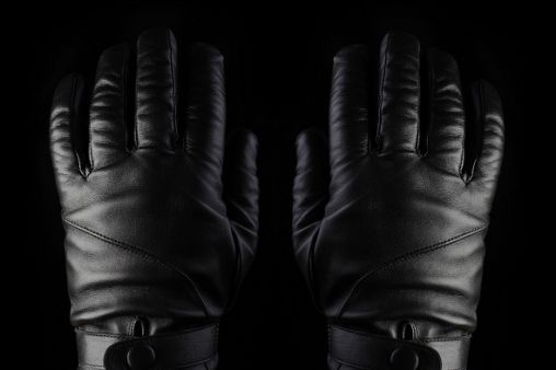 mujjo-leather-touchscreen-gloves-1