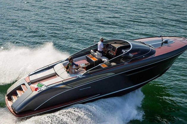 riva-rivamare-luxury-speedboat-004