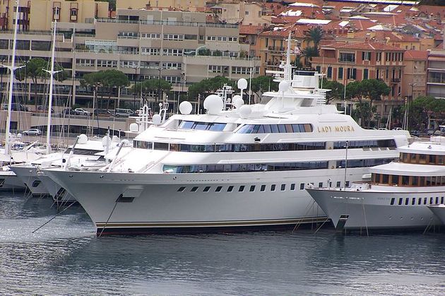 Yacht_Lady_Moura_in_Monaco