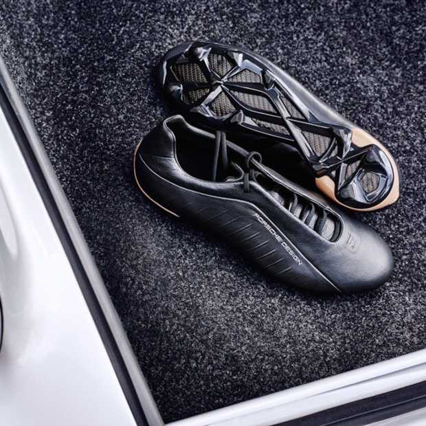 Luxe voetbalschoenen van adidas en Porsche Design