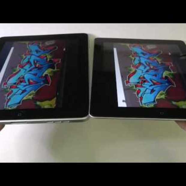 Apple iPad 2 vs iPad 1 Screen Comparison 