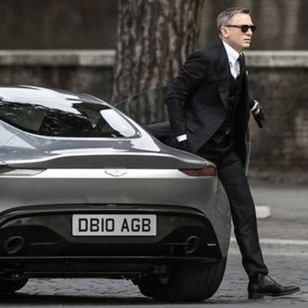 Aston Martin DB10 uit James Bond wordt geveild