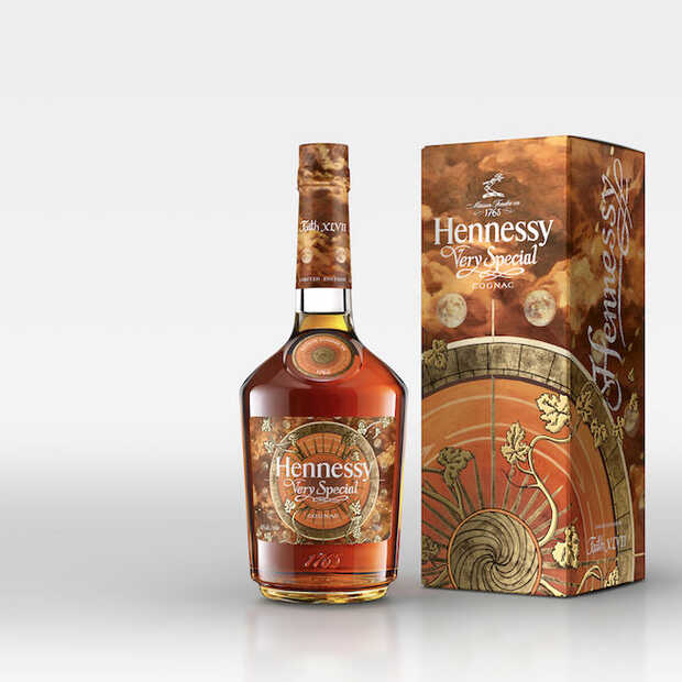 Cognacmerk Hennessy komt met limited edition in vrouwelijk design