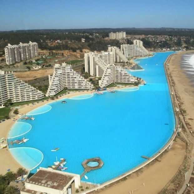 Het grootste zwembad ter wereld is meer dan een kilometer lang!