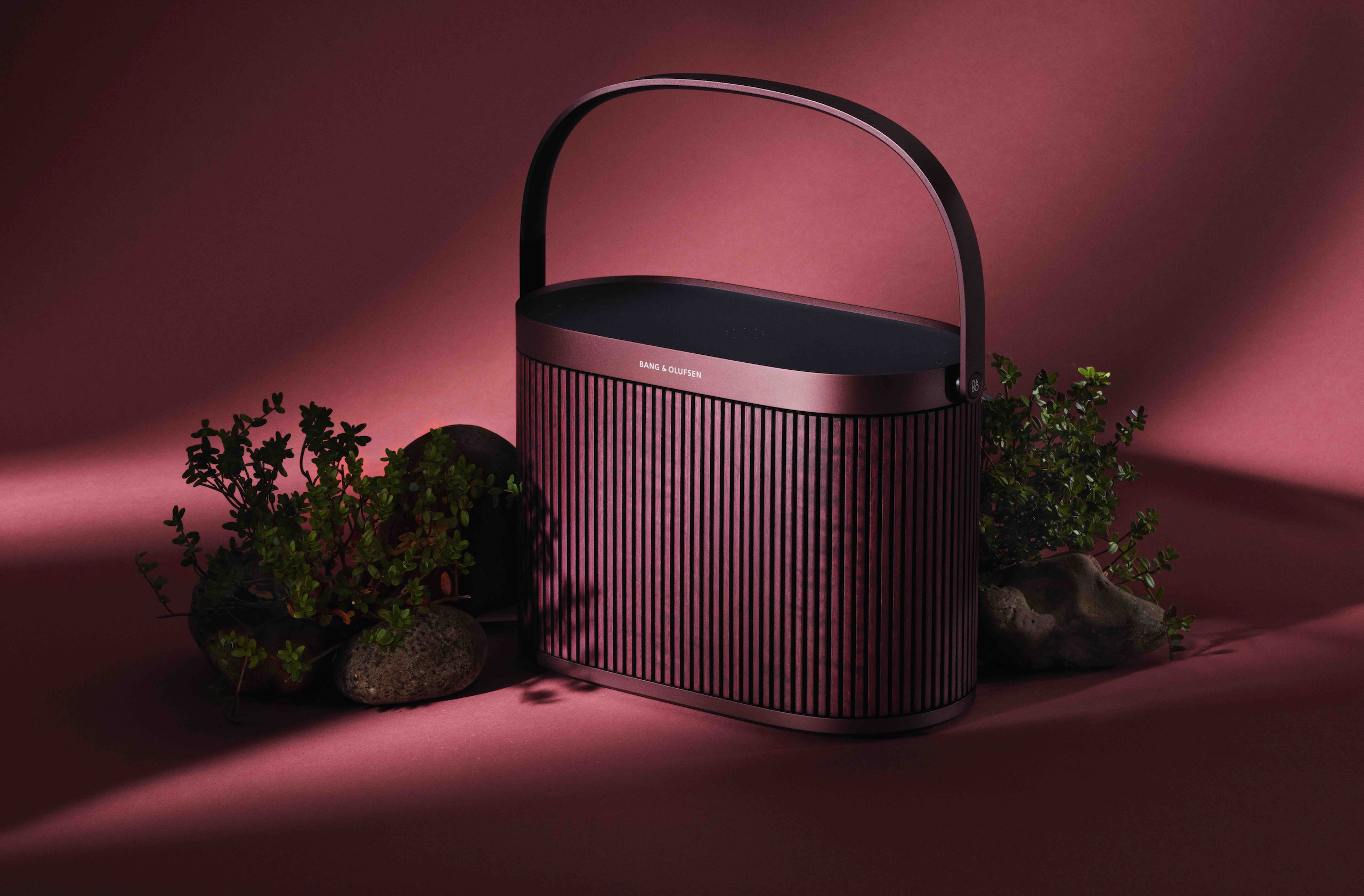 Beosound A5 Cranberry Red