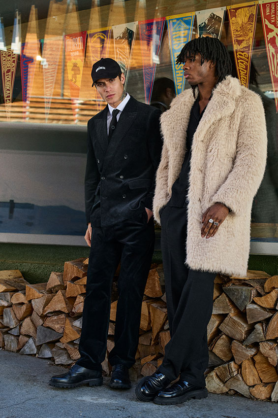 Strellson modellen met kleding uit diverse thema's