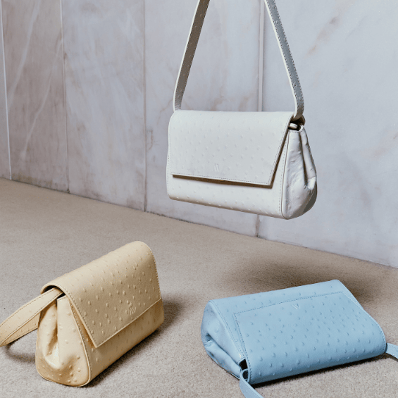 KAAI tassen in lentekleuren