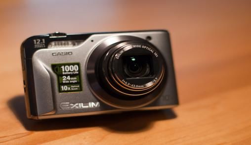 casio-ex-h10-hands-on-review.jpg