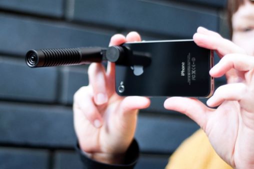 iphone-boom-mic-6526-0000001330989487.jpg