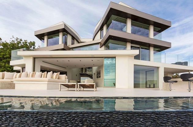 Moderne-Mansion-Hollywood-3