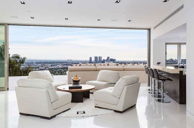 Moderne-Mansion-Hollywood-7