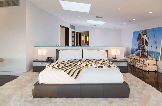 Moderne-Mansion-Hollywood-9
