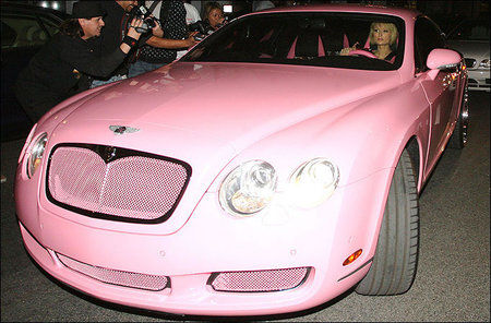 paris-hilton-diamond-studded-pink-bentle.jpg