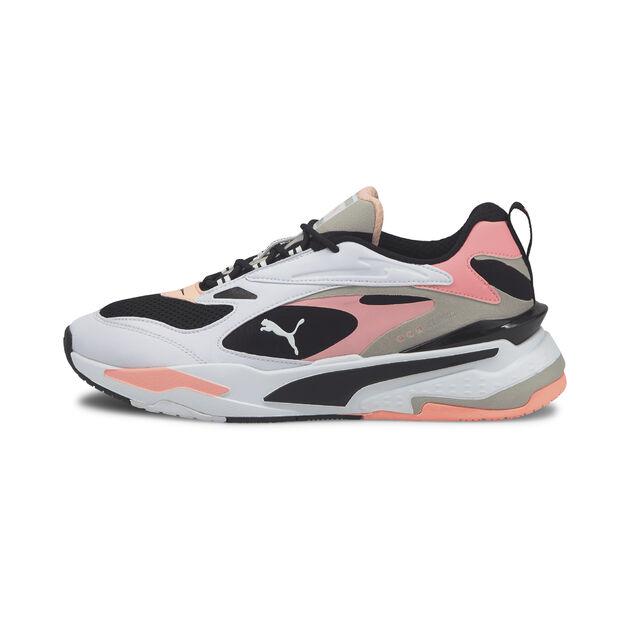 <em>De PUMA RS in peach<\/em>
