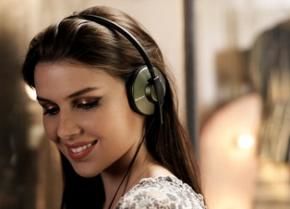 sony-trendy-design-hoofdtelefoons.jpg